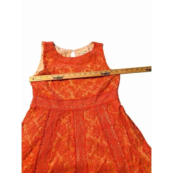 Sundance Catalog Emma Coral Floral Mesh Lace Embroidered Size 4 Wedding Guest - Picture 7 of 10